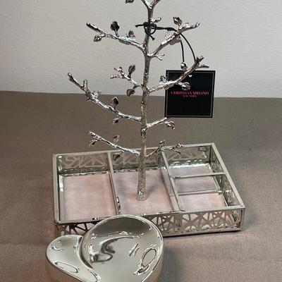 Silver colored jewelry organizers New!