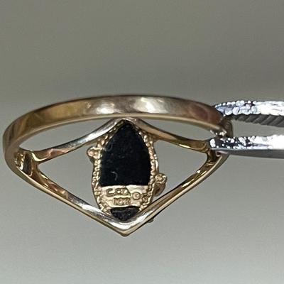 10K Black Hills Gold ring