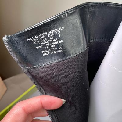 9.5 Wide tall black boots NIB