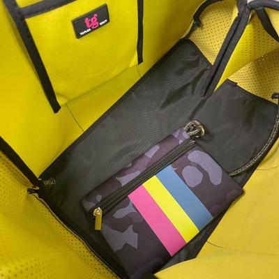 NWT Large Neoprene Camo tote
