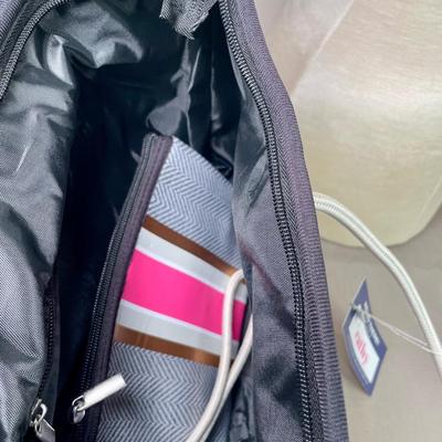 NWT Medium Neoprene tote with Wristlet