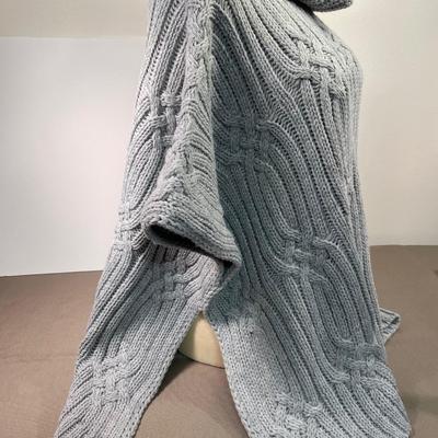 Coco + Carmen Pullover Sweater New