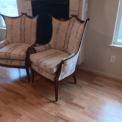 2 ANTIQUE FRENCH HOLLYWOOD CARVED MAHOGANY WINGBACK CHAIRS