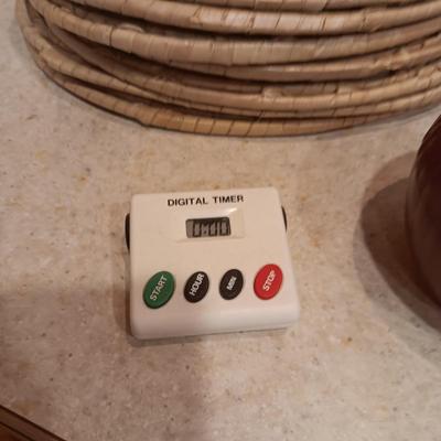MISC KITCHEN ITEMS