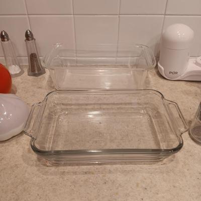 MISC KITCHEN ITEMS