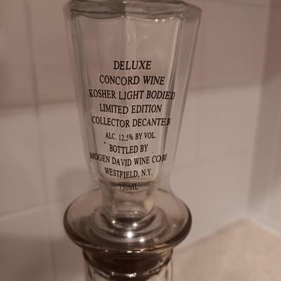 SCENTED WAX WARMERS W/WAX, CANDLES AND A WINE DECANTER