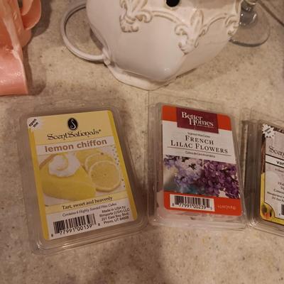 SCENTED WAX WARMERS W/WAX, CANDLES AND A WINE DECANTER