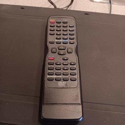 SYMPHONIC COMBO VHS & DVD PLAYER W/REMOTE