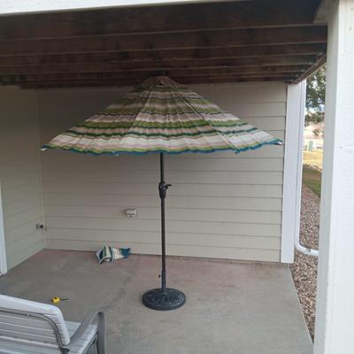 LIKE NEW PATIO UMBRELLA WITH METAL STAND