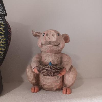 ELECTRONIC GARDEN OWL AND A YARD ART PIG WITH WINGS