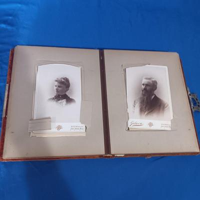 ANTIQUE VELVET ALBUM BOOK FILLED WITH ANTIQUE PICTURES