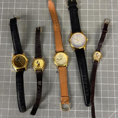 Load of Disney Watches (5) 