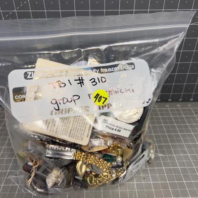 Tray of Jewelry JUNK Drawer Cleaner. 