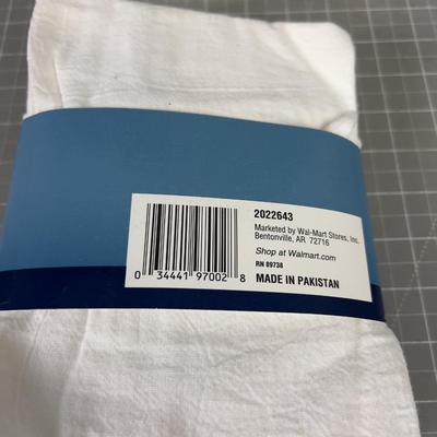 2 Sets of 5 Four Sack Dish Towels 