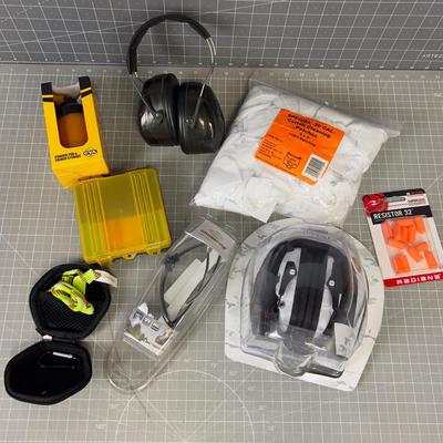 SHOOTING Lot: Hearing Protection, Cleaning Patches, Safety Glasses, Gun Cleaning