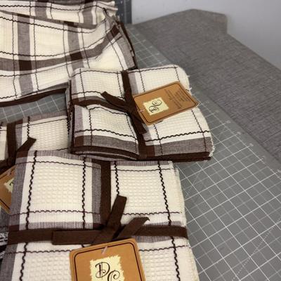 NEW Sets of Dish Towels and Dish Rags 