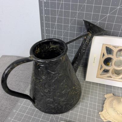White-ish Decorative Items, NEW 