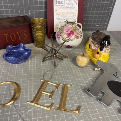 Home Décor' Items