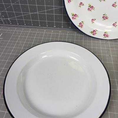 (3) Enamel Plates 