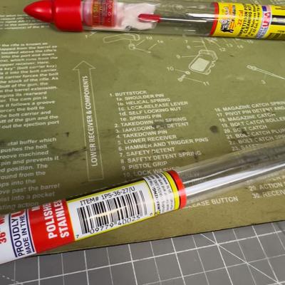 2 Cleaning Rods and a Mat for You GUN Cleaning Bench. 