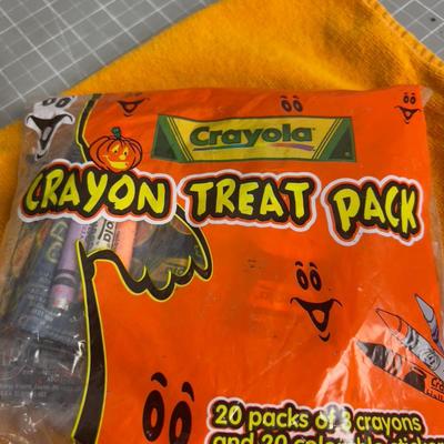 DARLING!! Halloween Candy Bowl plus stuff