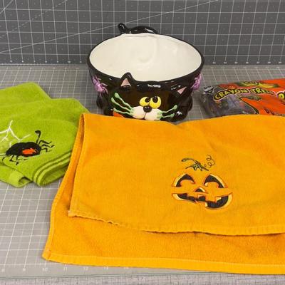 DARLING!! Halloween Candy Bowl plus stuff