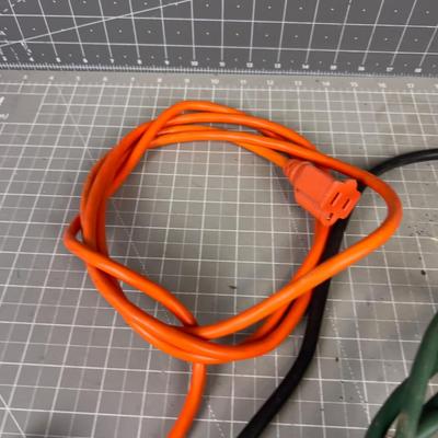 Cords Orange, Green + Plug Bar