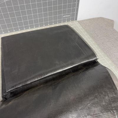 2 Tarps 