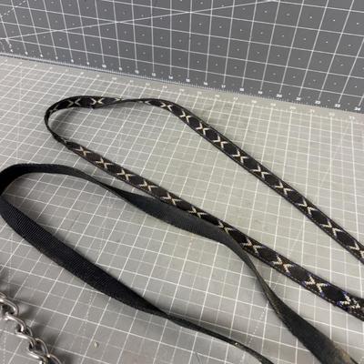 Dog Leashes and Choke Chains 