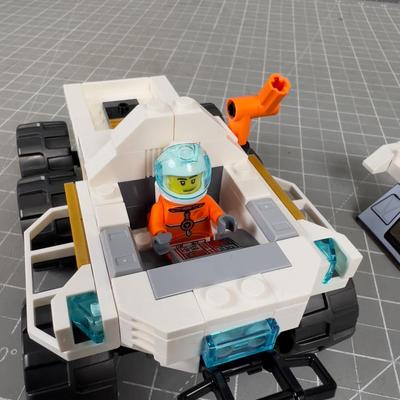 Lego #60225 "Rover Testing Drive" 