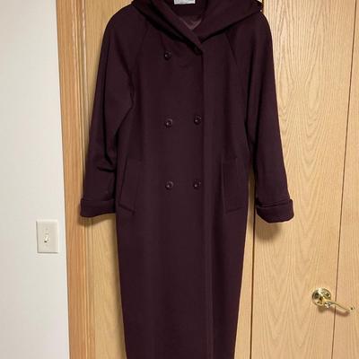 Forecaster 100% Wool Women’s coat