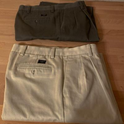 Men's Bundle of 4 Pants Size 32x32