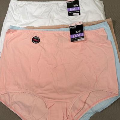 6 pair Bali cotton briefs size 3X/10