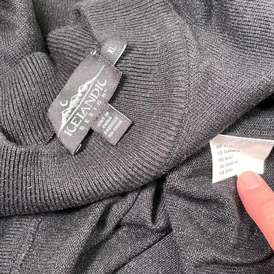Icelandic mock neck black sweater XL Cashmere & Silk