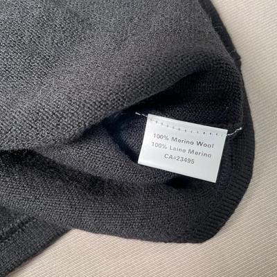Icelandic black mock neck sweater XL Merino wool