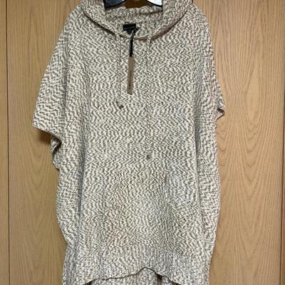 Coco + Carmen Pullover Hoodie taupe/cream