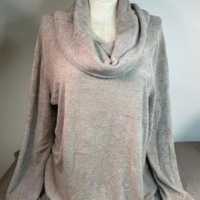 Barefoot Dreams Cowl neck 2X