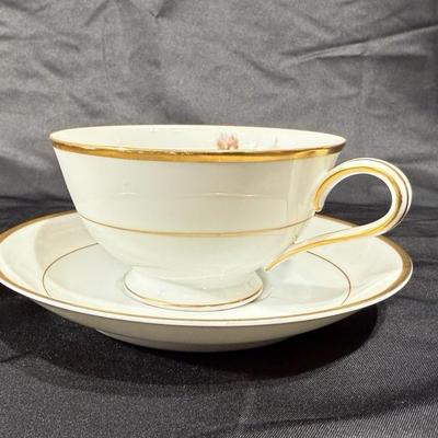 Noritake China Set “Rosetta”