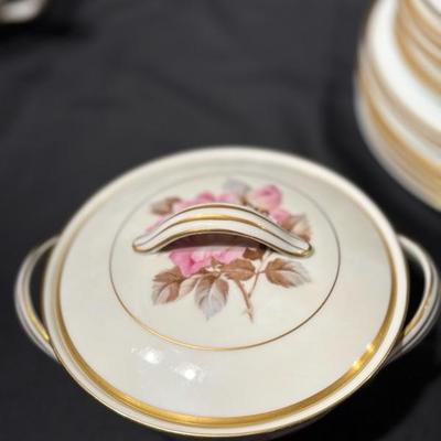 Noritake China Set “Rosetta”