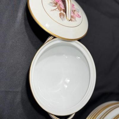 Noritake China Set “Rosetta”