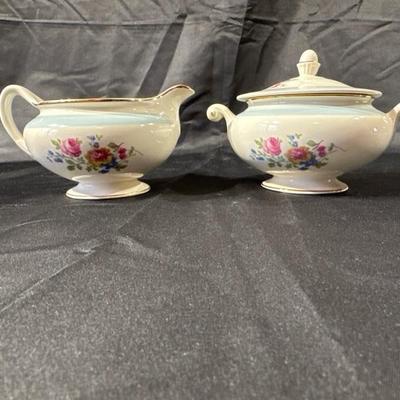 Eggshell Nautilus Sugar & Creamer China Set