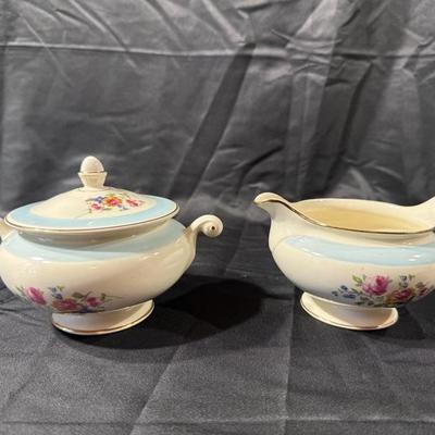 Eggshell Nautilus Sugar & Creamer China Set