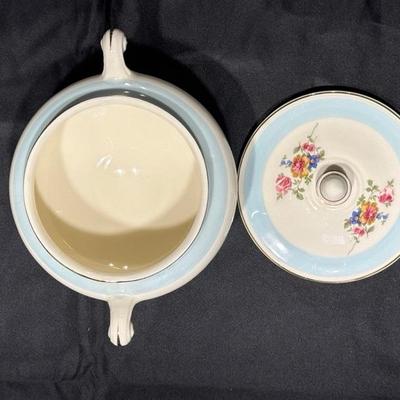 Eggshell Nautilus Sugar & Creamer China Set
