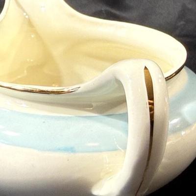 Eggshell Nautilus Sugar & Creamer China Set