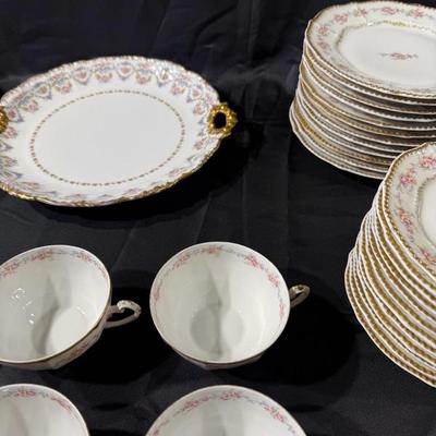 Limoges France Scalloped Plate Elite Works Higgins & Seiter China Set