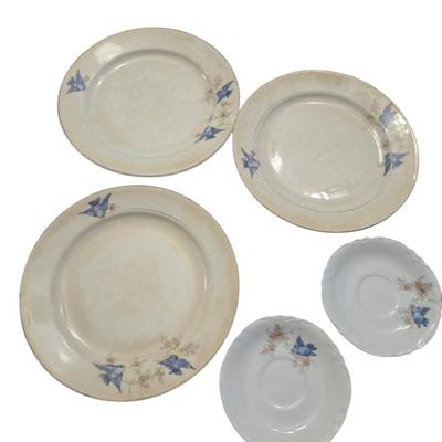 Antique Homer Laughlin Empress Bluebird plate set