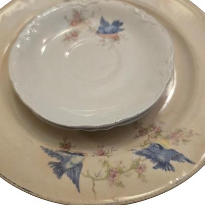 Antique Homer Laughlin Empress Bluebird plate set