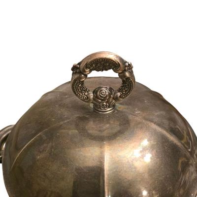Vintage Orneida Silver Plated Ice Bucket With Insulated Interior And Lid