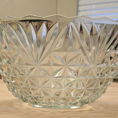 Anchor Hocking Arlington Pattern Punch Bowl
