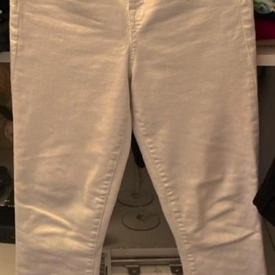 Stylish Women's Jeans, Leggings and Pants Collection